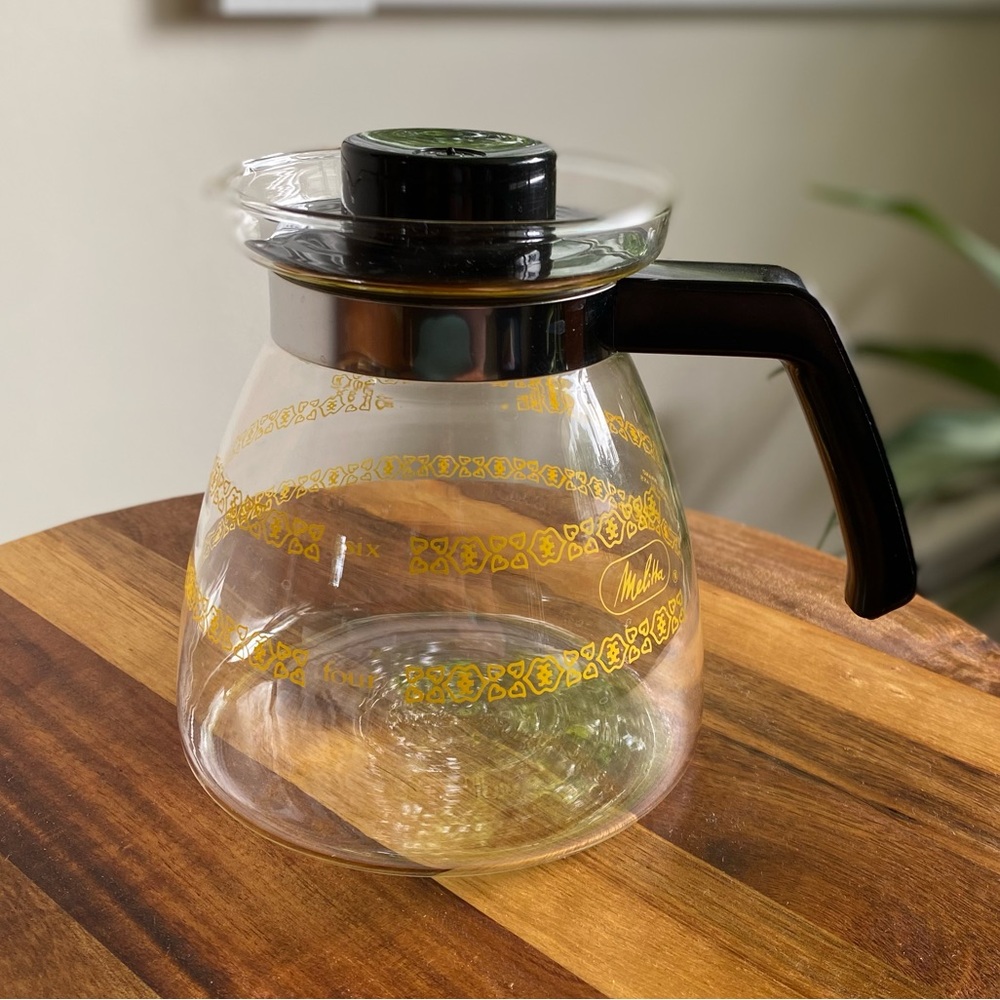 Vintage Melitta Corning 6-Cup Glass Coffee Carafe Yellow Pattern Black Handle